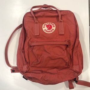Fjallraven Kanken waterproof backback